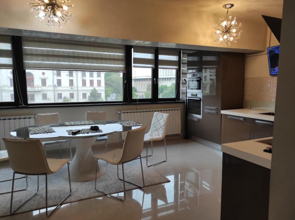 Apartament Lux Ultracentral Крайова Екстериор снимка