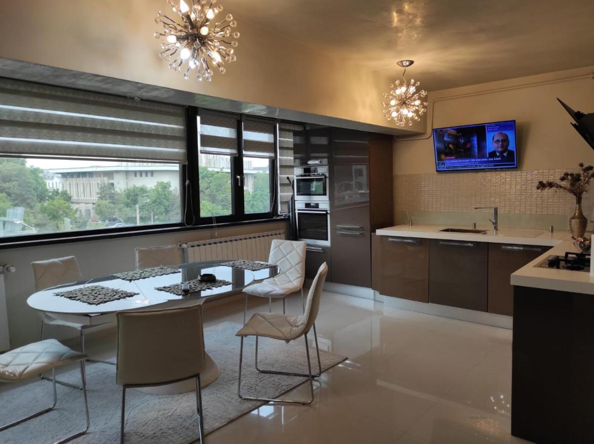 Apartament Lux Ultracentral Крайова Екстериор снимка
